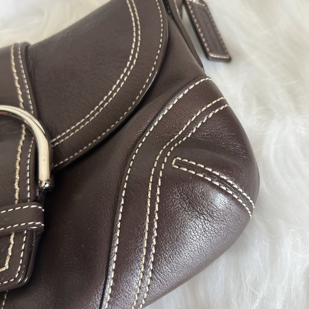 Coach Soho Dark Brown Leather Flap Buckle Shoulder Bag 10910 Mens Womens - Picture 5 of 10